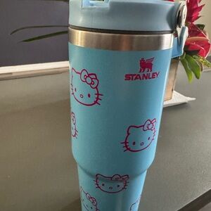 Hello Kitty Blue Stanley